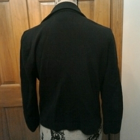 Jacket - Picture 3 of 4